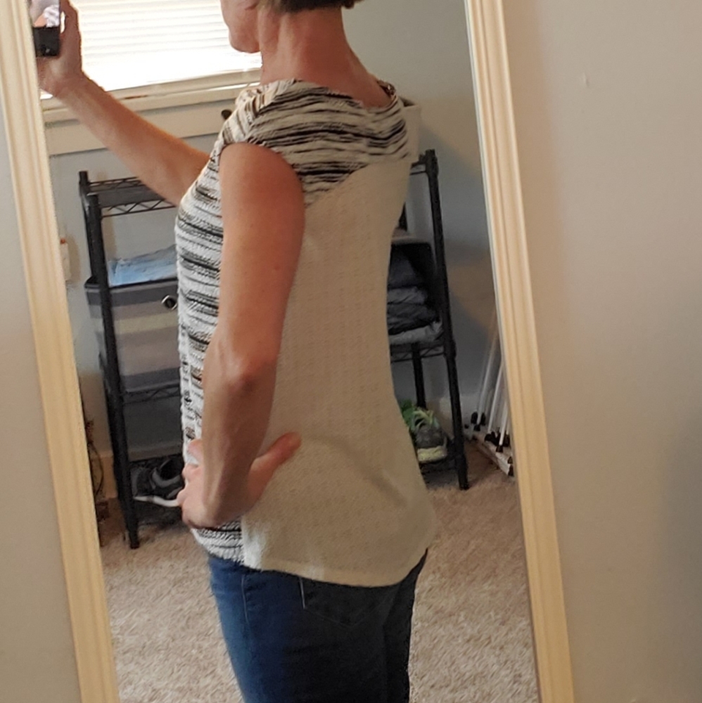 Three Dots sweater - Picture 6 of 11